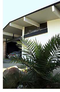 view of beams of a flat roof