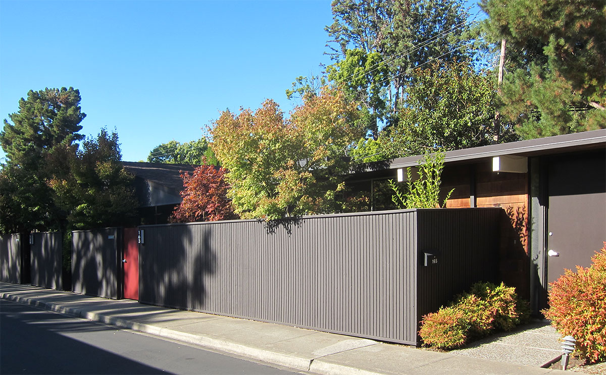 Meadowcreek Eichlers