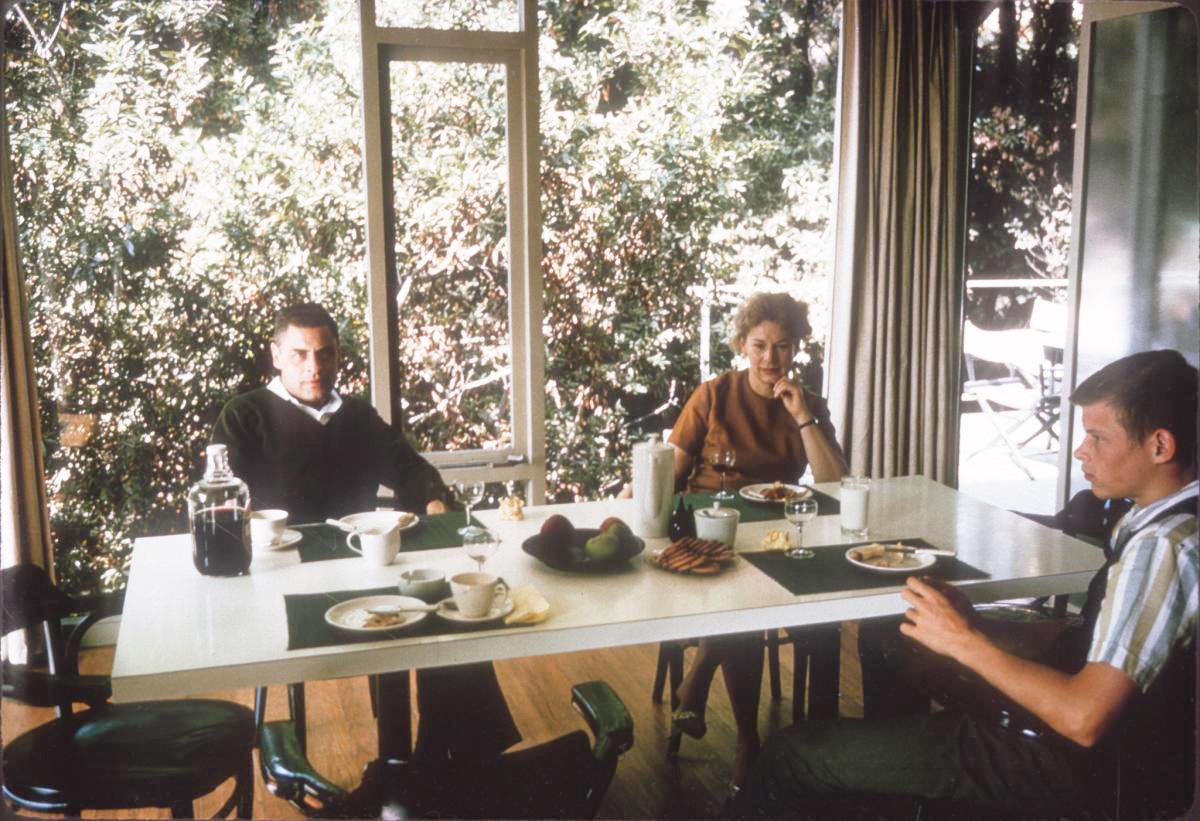 The Olsens at home