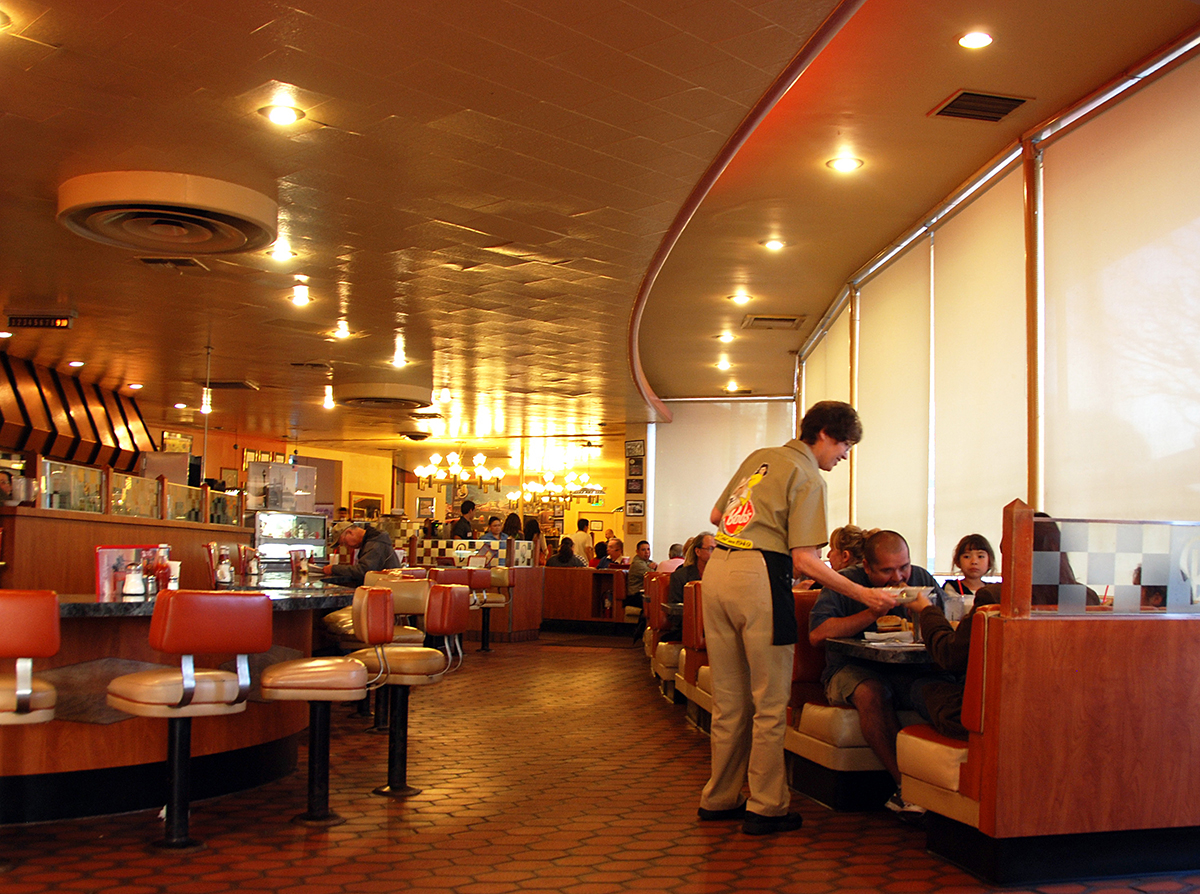 Retro Dine